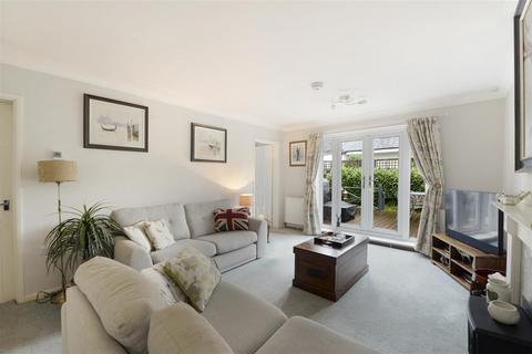2 bedroom bungalow for sale, Police Station Road, West Malling ME19