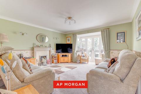 undefined, Priest Meadow Close, Astwood Bank, Redditch, Worcestershire, B96