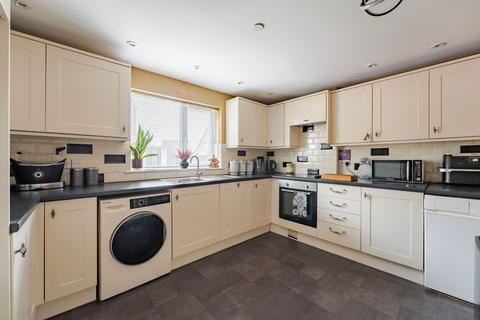 undefined, Hastings Court, Briston