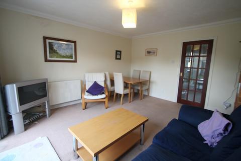 2 bedroom terraced house to rent, Gardner Place, Feltham, Middlesex, TW14