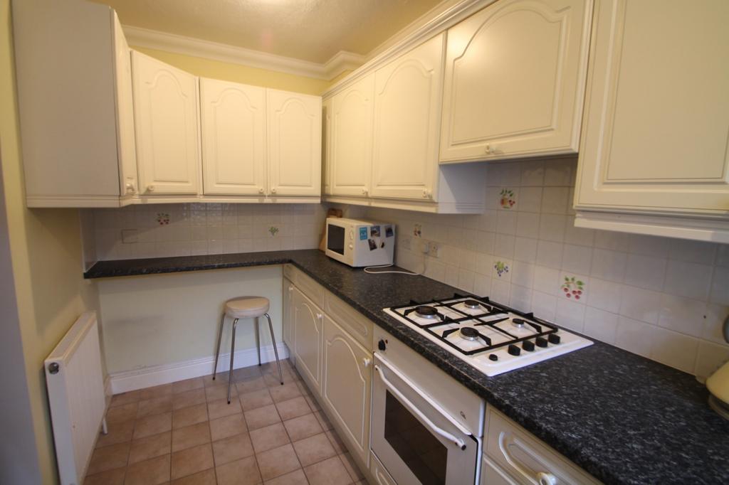 Kitchen shot 2