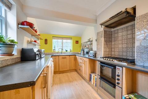 3 bedroom terraced house for sale, Chesham,  Buckinghamshire,  HP5