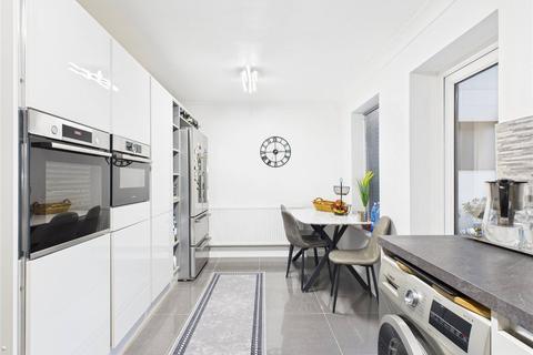 undefined, Cade Close, Bristol BS15