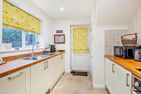 undefined, Ash Close, Uppingham, Rutland