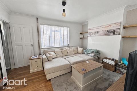 3 bedroom semi-detached house for sale, Eastwood Avenue, March