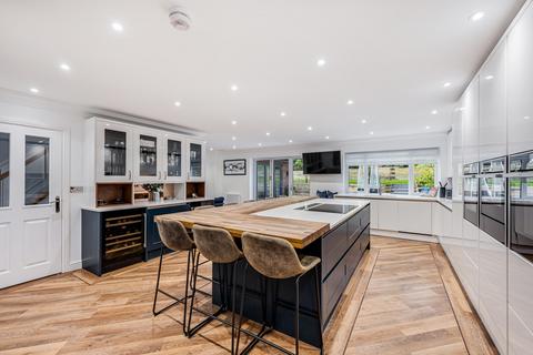 undefined, 10 Rowton Rise, Standish, Wigan, Greater Manchester. WN1 2TU