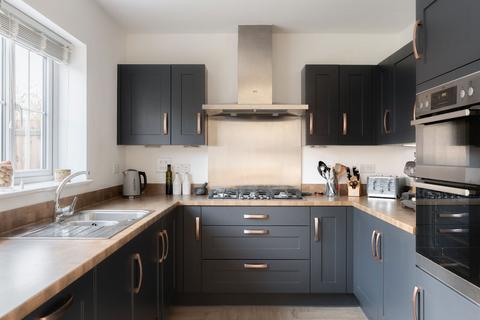 4 bedroom detached house for sale, Bancroft Street, Cheddington, Buckinghamshire LU7