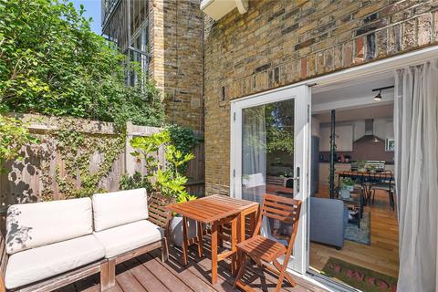2 bedroom flat for sale, Kings Avenue, Clapham, London, SW4