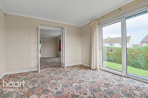 2 bedroom bungalow for sale, Wavell Drive, Newport
