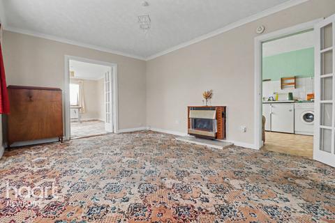 2 bedroom bungalow for sale, Wavell Drive, Newport