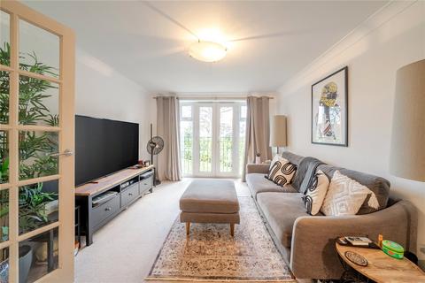 2 bedroom flat for sale, Sidney Road, Walton-On-Thames, KT12