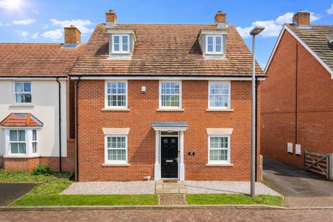 5 bedroom detached house for sale, Tobago Drive Newton Leys, Milton Keynes, MK3