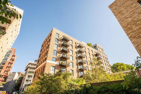 2 bedroom flat to rent, Heygate Street, Elephant and Castle, London, SE17