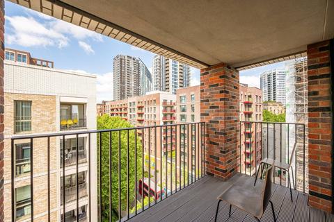 2 bedroom flat to rent, Heygate Street, Elephant and Castle, London, SE17