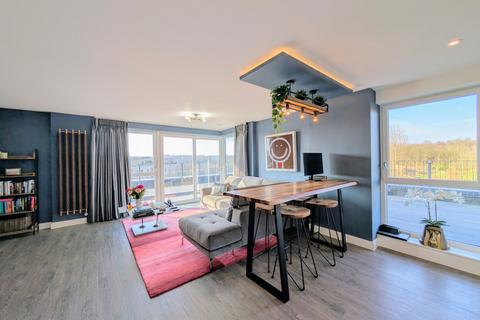 2 bedroom apartment for sale, Park Street, Milton Keynes MK9