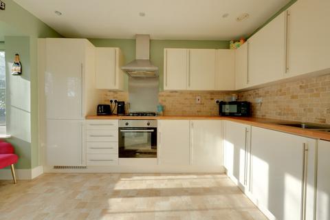 3 bedroom semi-detached house for sale, Folders Lane, Burgess Hill, RH15