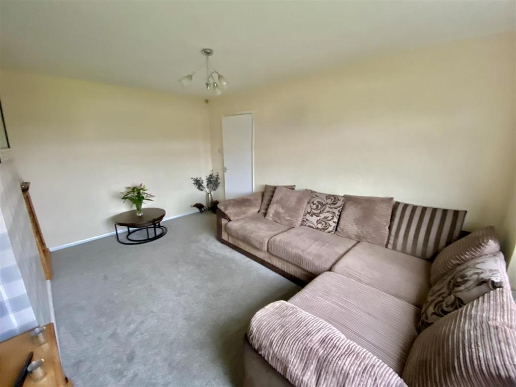 Bramleys Estate Agents - Thorsby Drive - Gomersal