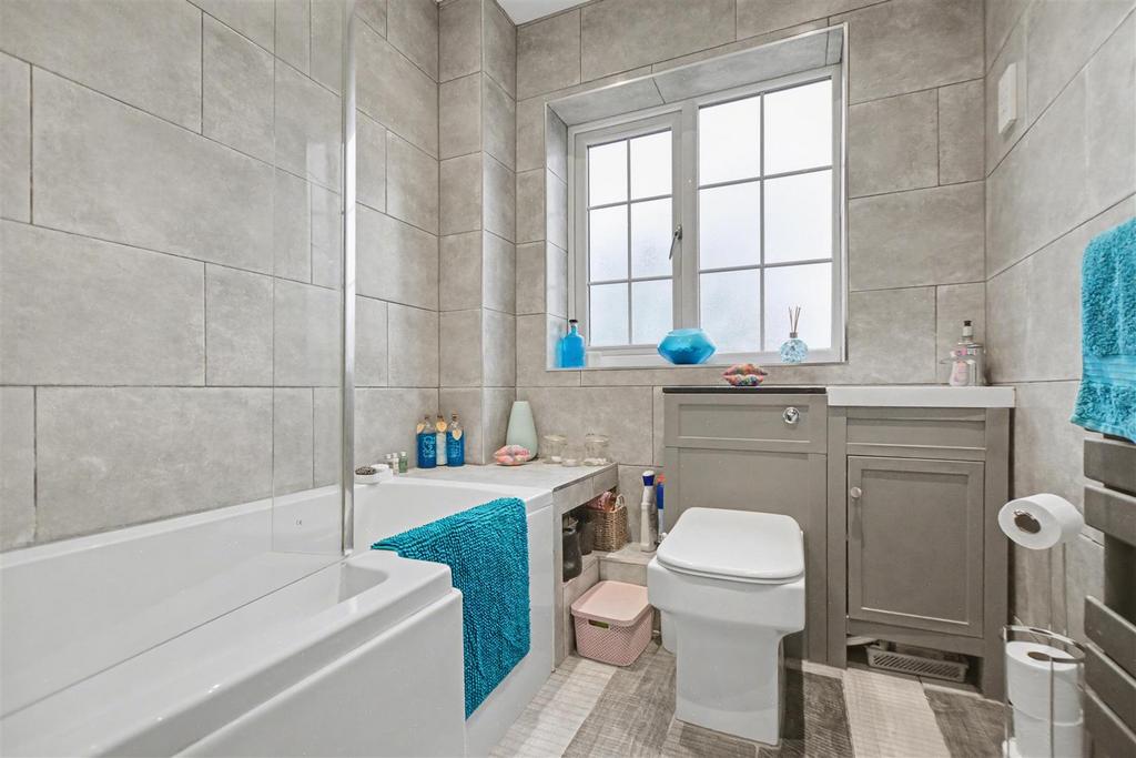 Bathroom.jpeg