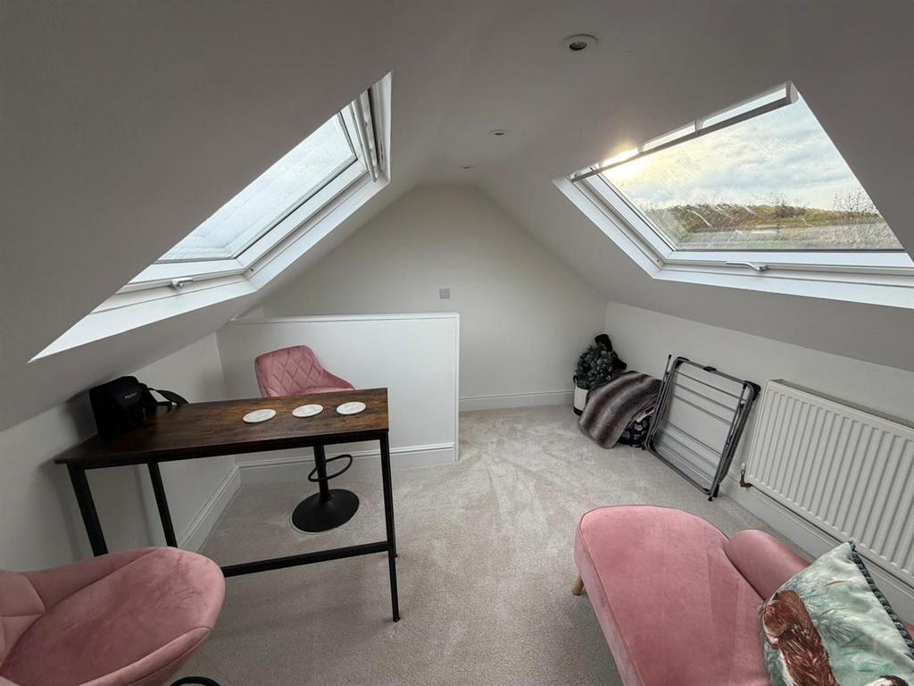Attic 1.jpeg