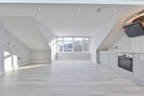1 bedroom flat to rent, HIGH STREET, Acton, W3
