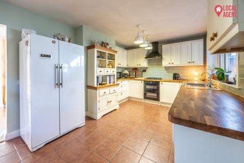 undefined, Russell Place, Sutton At Hone, Dartford, DA4