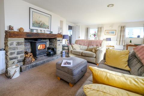 undefined, Manor Road, Huddersfield HD4