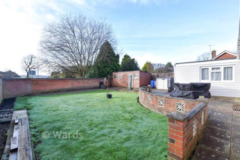 undefined, Nursery Avenue, Maidstone ME14