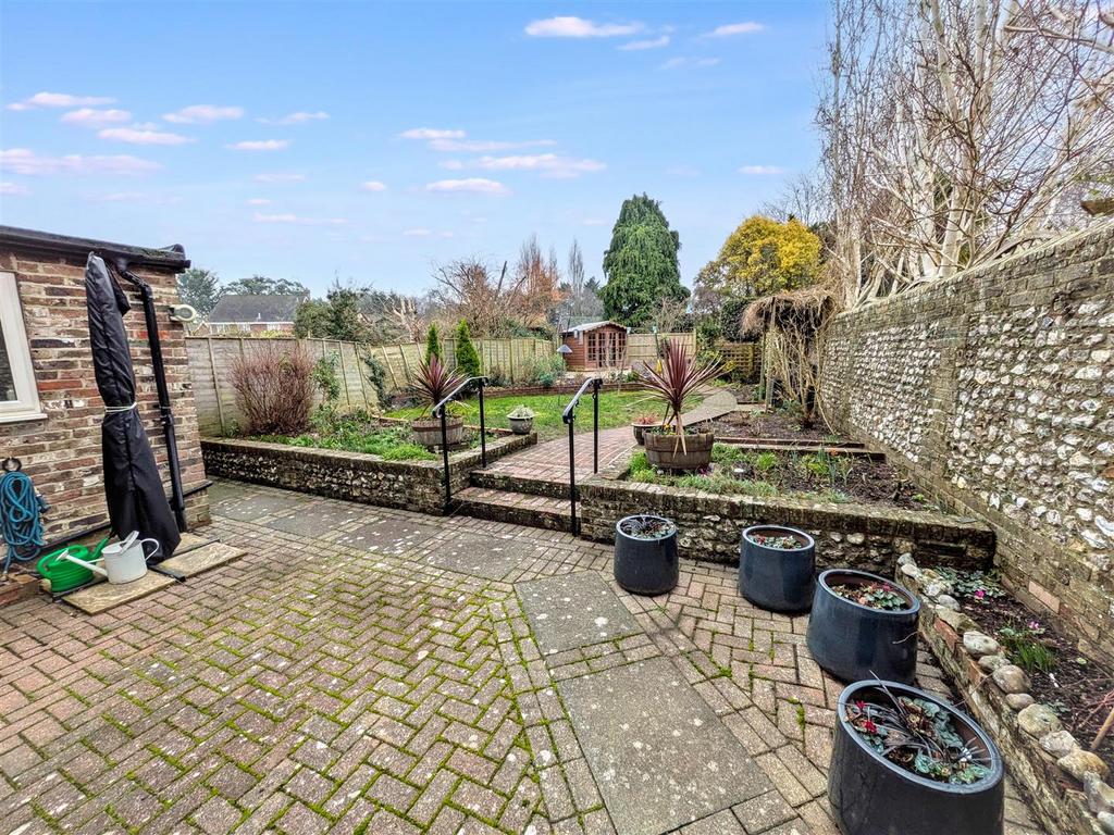 Rear garden 2 new.jpg