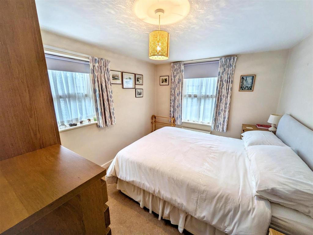 Bedroom 2a new.jpg