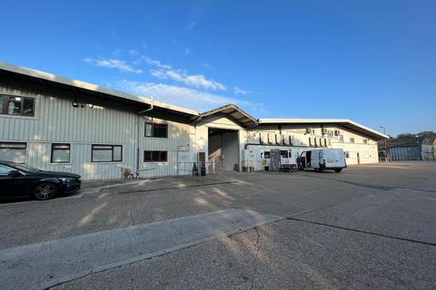 Industrial unit to rent, Winterpick Business Park, Hurstpierpoint Rd Henfield BN5 9BJ