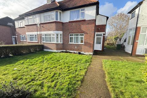 Alandale Drive, Pinner HA5