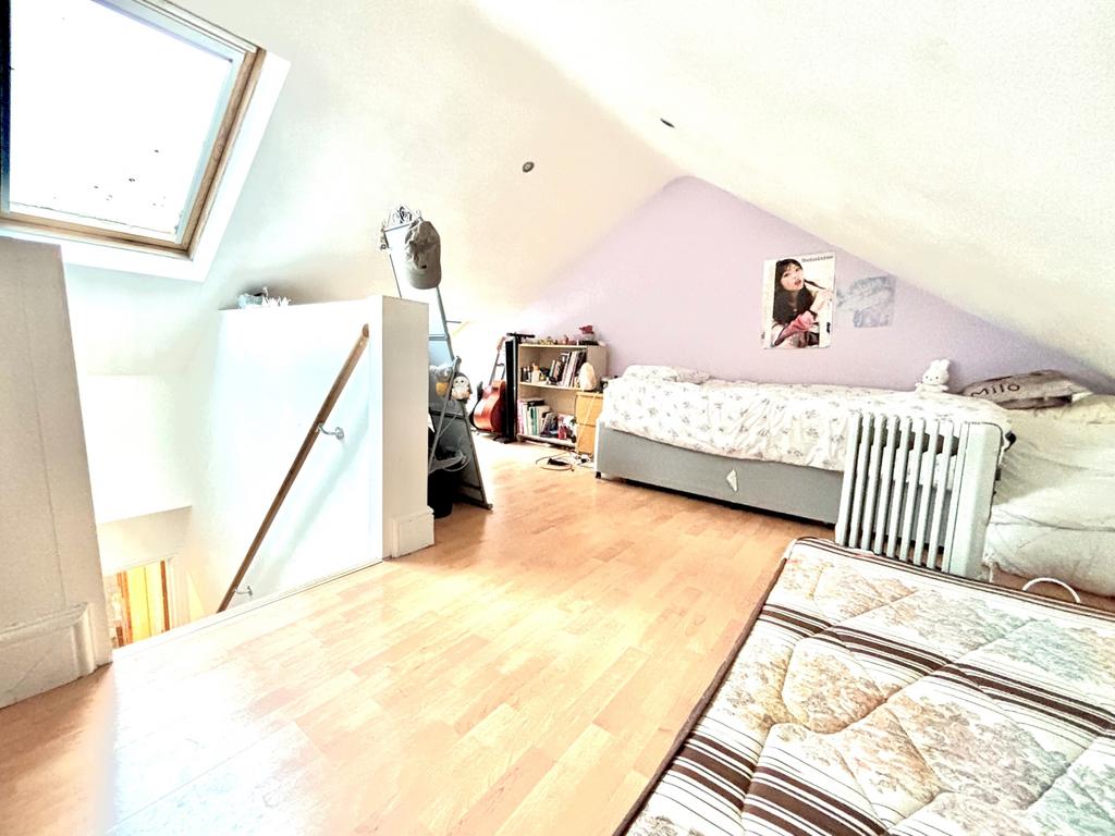Bed 2