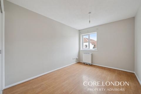 undefined, Vicars Bridge Close, Wembley, HA0