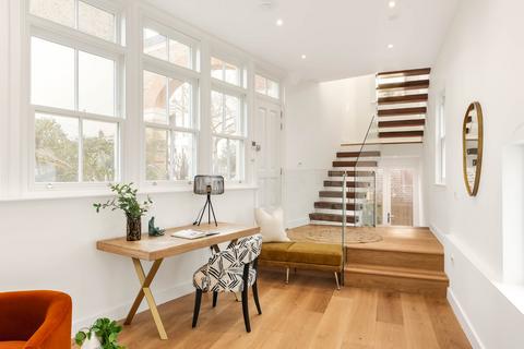 undefined, Lexham Mews, Kensington, London