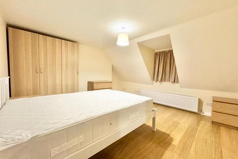 3 bedroom apartment to rent, Croydon CR0