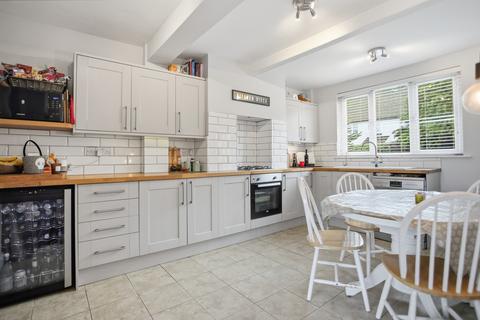 3 bedroom semi-detached house for sale, Wellington Road, Moreton-in-Marsh, Gloucestershire. GL56 0HZ