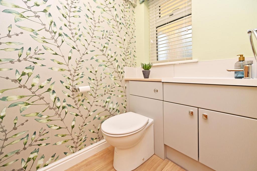 Ground floor cloak room