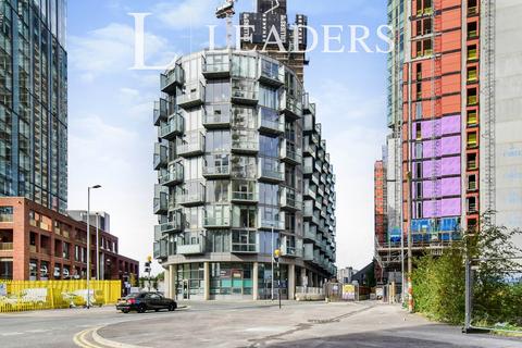 undefined, Abito, 85 Greengate, M3