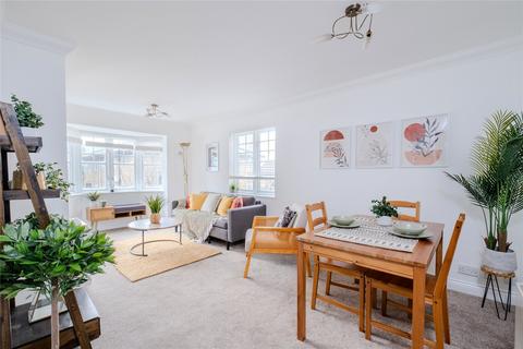 2 bedroom apartment for sale, Fawcett Close, London SW16