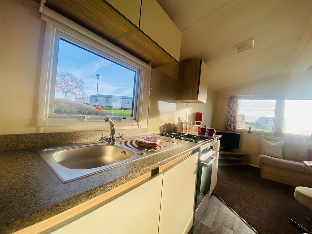Willerby-Minster-2016-CAR0061138-64234260.jpg
