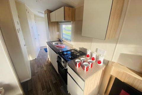 2 bedroom park home for sale, Newhaven Caravan & Camping Park, Buxton