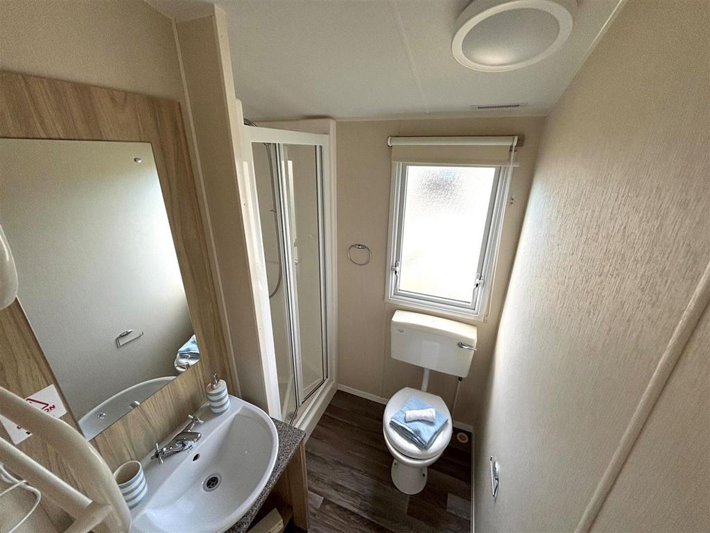 Willerby-Minster-2016-CAR0061138-64237080.jpg