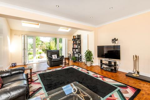 4 bedroom detached house for sale, Courtenay Road, Winchester, SO23