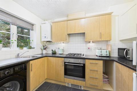 undefined, Elder Close, Witham St. Hughs, Lincoln