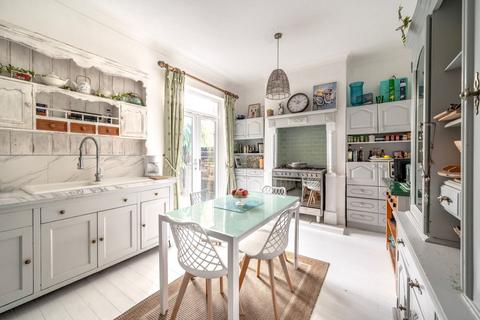 6 bedroom terraced house for sale, Grosvenor Road, Lowestoft