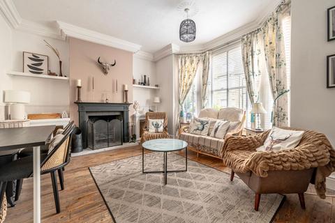 6 bedroom terraced house for sale, Grosvenor Road, Lowestoft