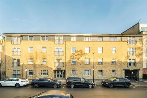 2 bedroom flat for sale, Chicksand Street, London E1