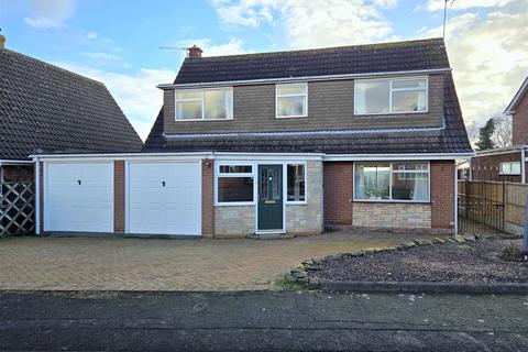 4 bedroom detached house for sale, Torridon Close, Stourport-On-Severn