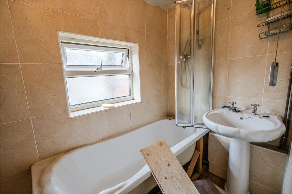 Bathroom (2)