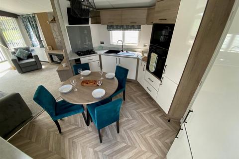 2 bedroom park home for sale, Newhaven Caravan & Camping Park, Buxton
